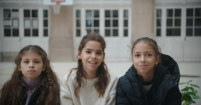 Lila Debbouze, la fille de Mélissa Theuriau et Jamel Debbouze, fait une ...