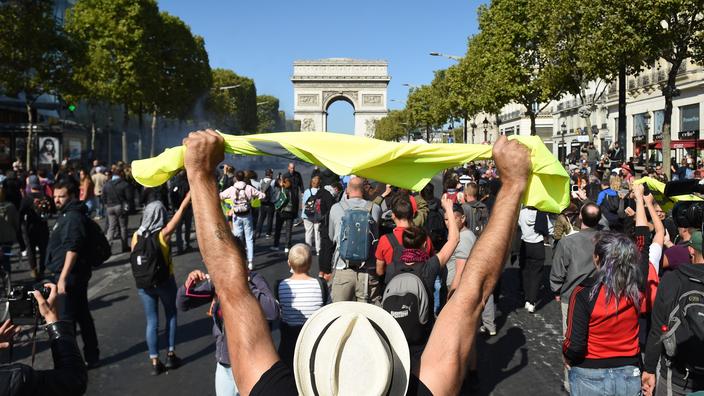 Pourquoi Le Mouvement Des Gilets Jaunes Pourquoi certains «gilets jaunes» défilent dorénavant sans gilet jaune