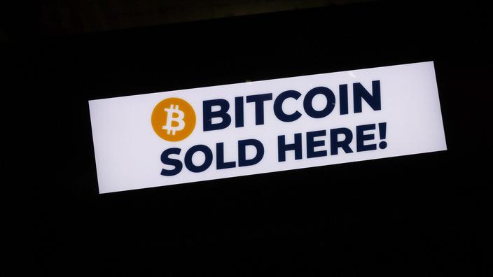 Le bitcoin limite la casse après s’être approché des 30.000 dollars