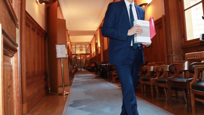 La lutte contre la corruption a besoin d'un &laquo;second souffle&raquo;, selon un rapport parlementaire