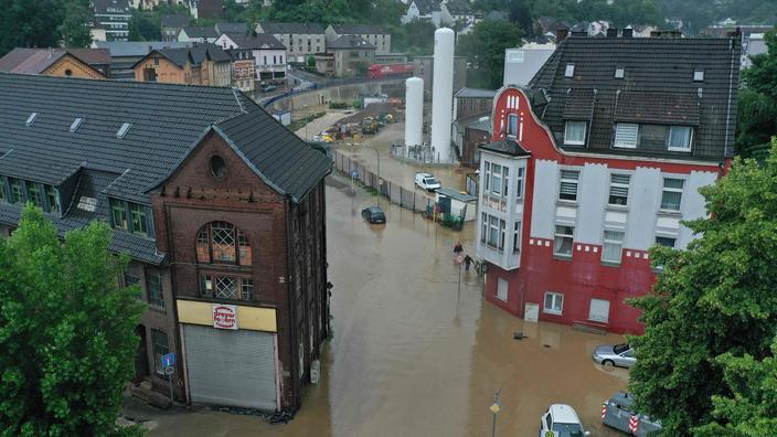 Photo of Alemania azotada por violentas tormentas