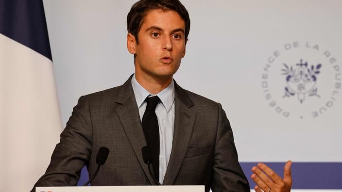 Covid-19 : Gabriel Attal dénonce les antivaccins, une «frange capricieuse et défaitiste, très minoritaire»