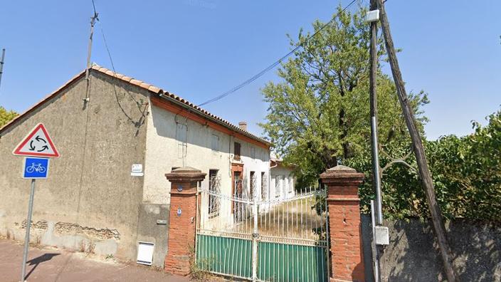 Toulouse squatteurs piscine