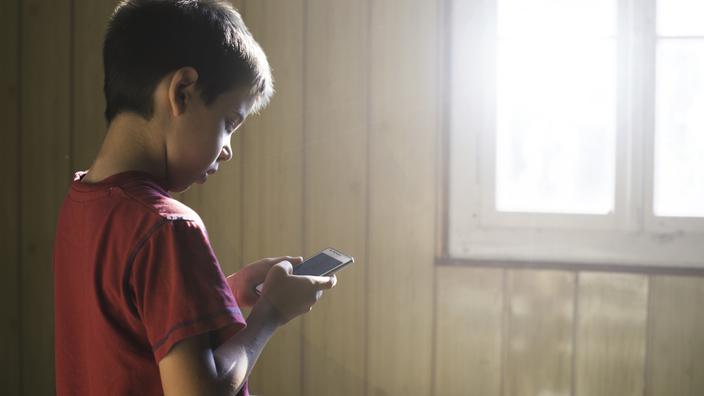 Les conseils d'un expert en cybersécurité pour protéger vos appareils connectés et vos enfants