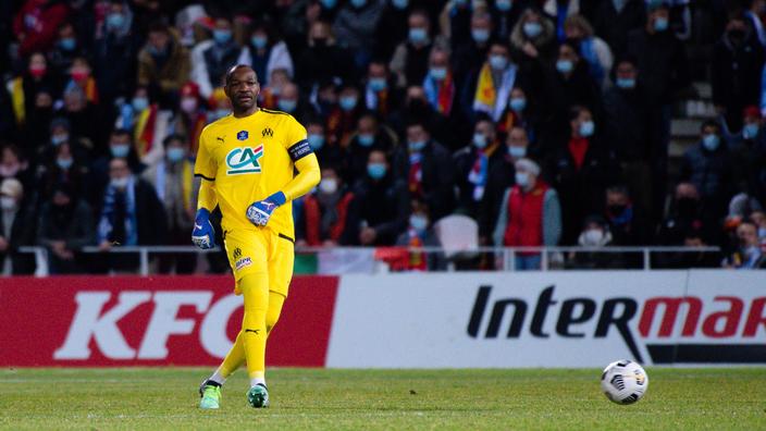 Mandanda debut sur le banc avec l’OM