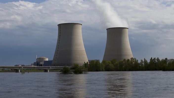 Le rapport de la commission d'enquête dénonce la sape de l'atout nucléaire (ci-dessus, la centrale nucléaire de Belleville-sur-Loire).