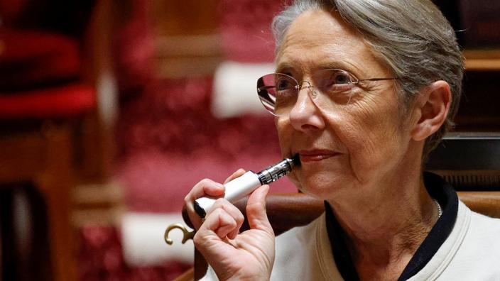 Malgr l'interdiction, lisabeth Borne vapote au Parlement et... irrite les  oppositions