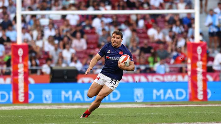 rugby-7-il-faut-que-tu-joues-roland-l-ann-e-prochaine-admiratif