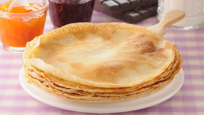 Chandeleur 2025 découvrez la recette de pâte à crêpes sans temps de