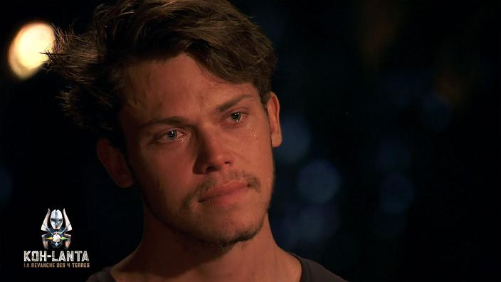 Il ne participera pas au jury final» : le mystérieux abandon d'Adrien dans «Koh-Lanta, la revanche des 4 terres»