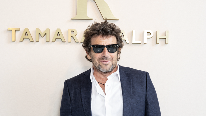 Combien ça coûte de bruncher chez Patrick Bruel au restaurant La Roue dans  son hôtel 5-étoiles ?