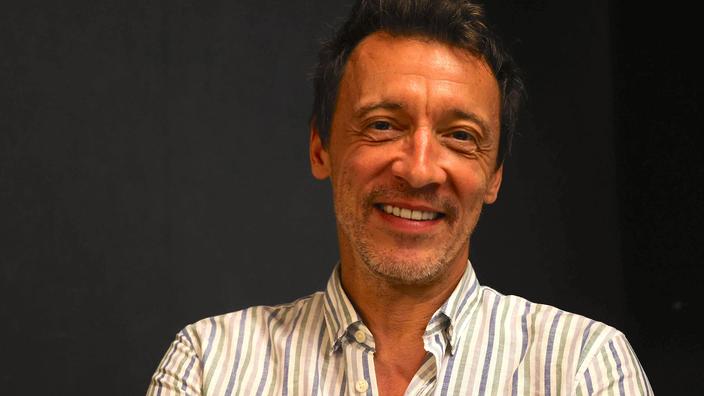 INTERVIEW - Emmanuel Curtil, voix française de Jim Carrey et Matthew ...