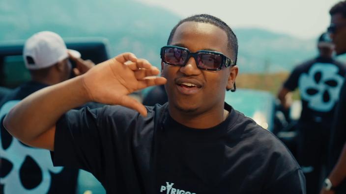 Bouss Rapper Le rappeur Bouss diffusera la finale de la Ligue des Champions avant ...