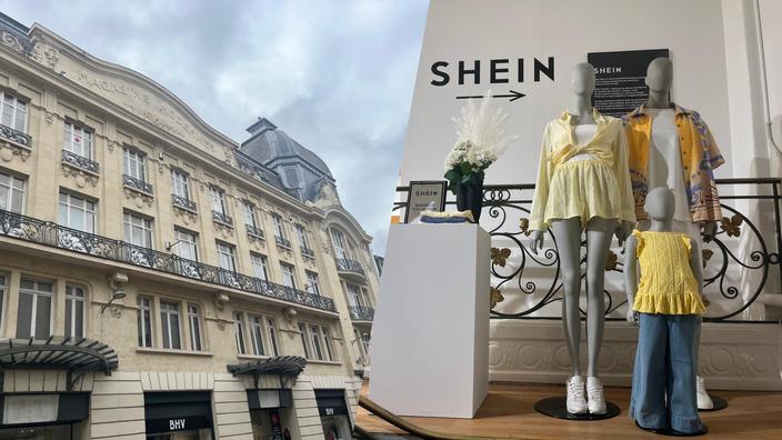 BHV à Reims dans un ancien magasin moderne