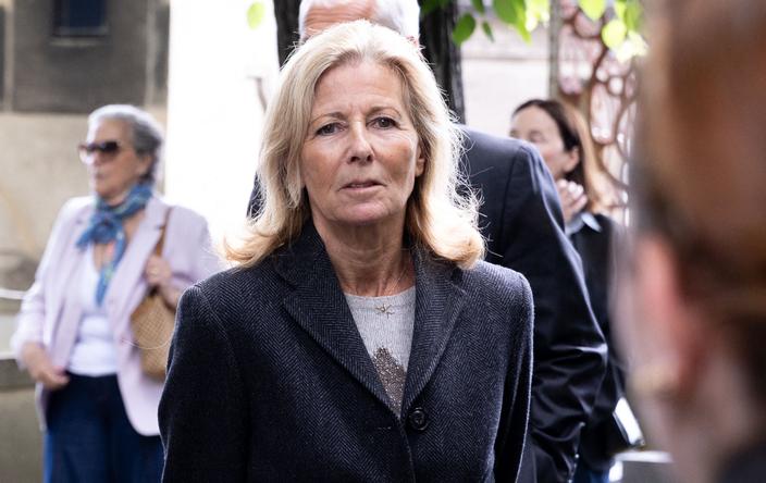 Obsèques de Pierre-François Veil, fils de Simone Veil : Claire Chazal et  Emmanuelle Béart réunies pour un ultime adieu