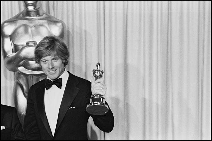 ARCHIVES - ROBERT REDFORD, OSCAR DU MEILLEUR REALISATEUR POUR LE FILM