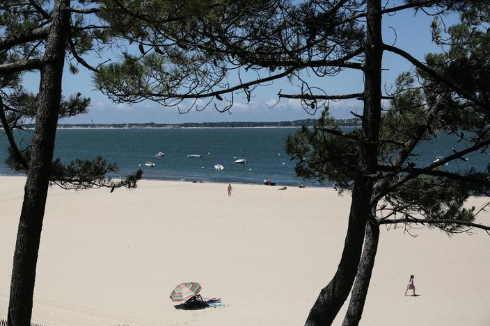 Quelles sont les plages les plus proches de Bordeaux sans voiture