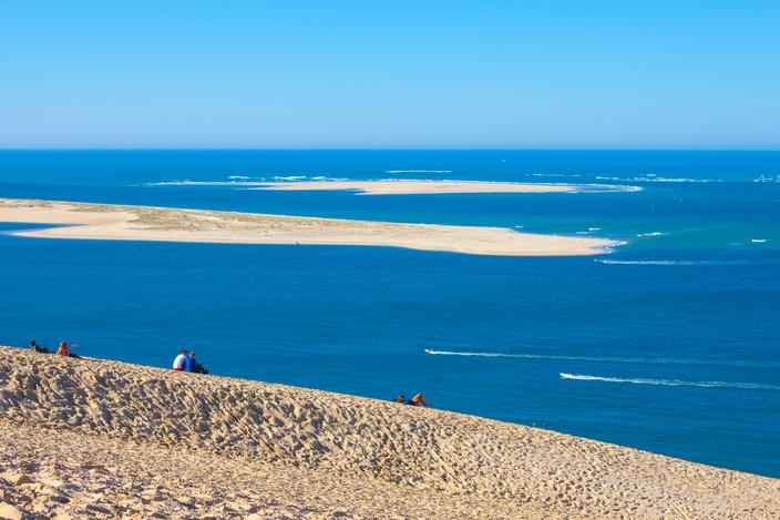 Quelles sont les plages les plus proches de Bordeaux sans voiture