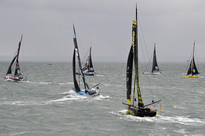 Revivez le départ canon des bateaux de la Transat Café L’Or dans une ...