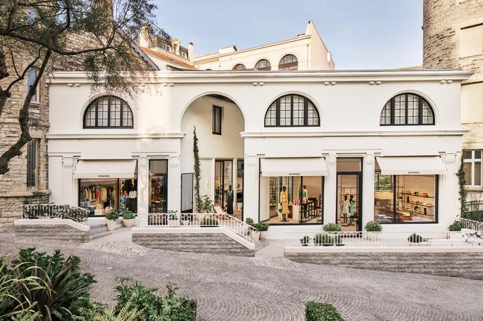 La boutique saisonnière de Chanel à Biarritz