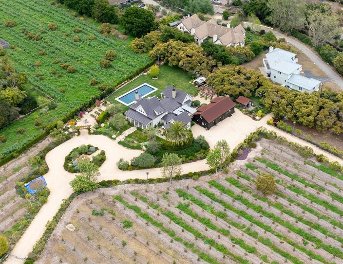 Meghan Markle : quelle est cette villa à 5 millions de dollars avec piscine  où elle a tourné sa série Netflix ?