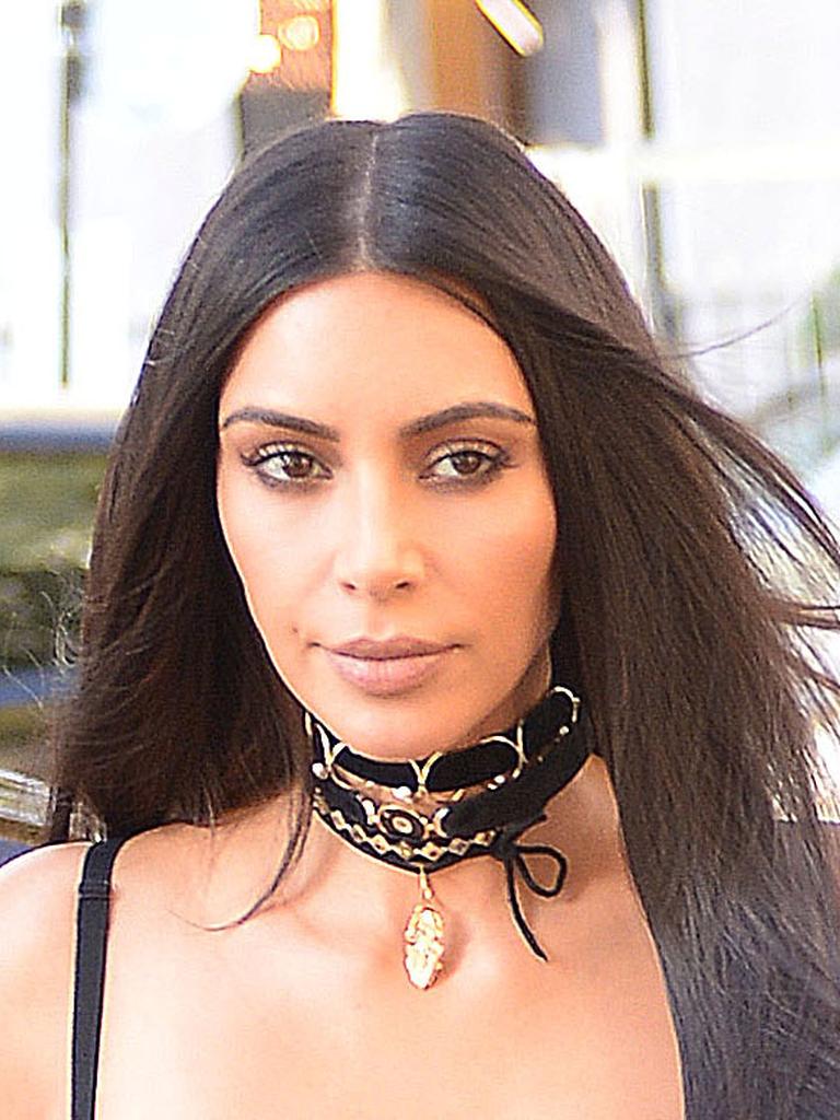 Kim Kardashian kim-kardashian