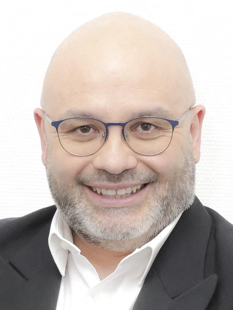 Yoann Riou : Biographie et actualités