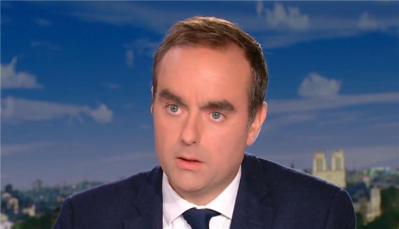 Sébastien Lecornu Highlights Economic Costs Amid Suspension Debate on French Pension Reform