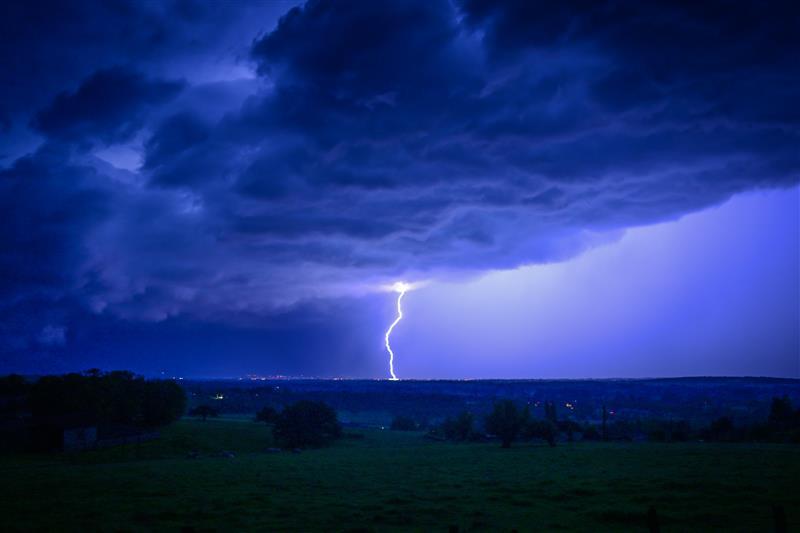 Météo du lundi 19 mai : forts orages, grêle et pluies intenses dans le Sud-Ouest