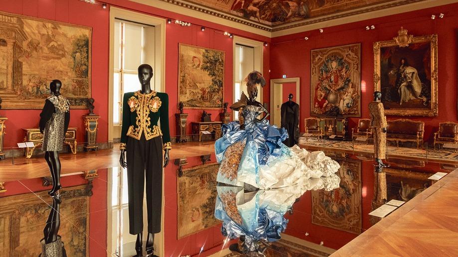 Au Louvre, la haute couture a rendez-vous avec les arts