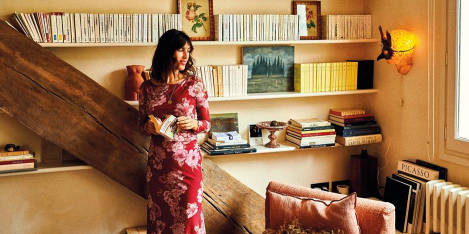 «Nous l'avons conçu à deux» : visite privée du duplex parisien de Jeanne Damas