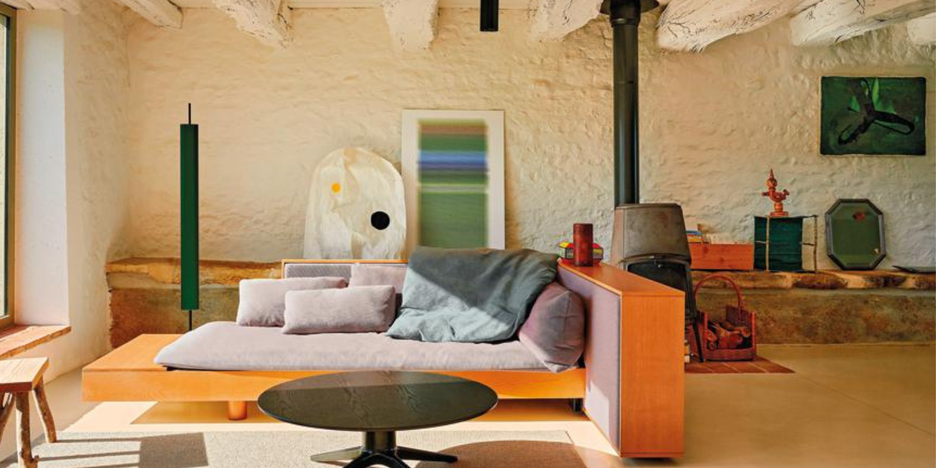 «Des lits comme des cabanes» : Erwan Bouroullec nous ouvre les portes de sa maison-atelier en Bourgogne