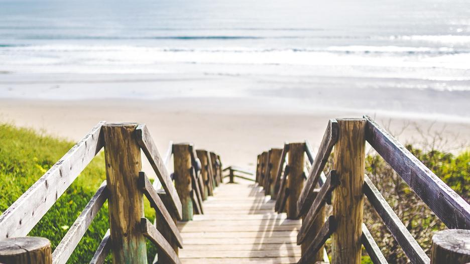 Vacances à la mer : les meilleures plages et destinations en France et ...