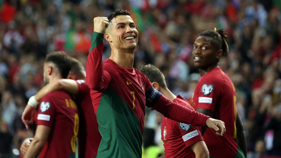 EN DIRECT – Qualifs Euro 2024 : Le Portugal Mène Grâce à Ronaldo, La ...