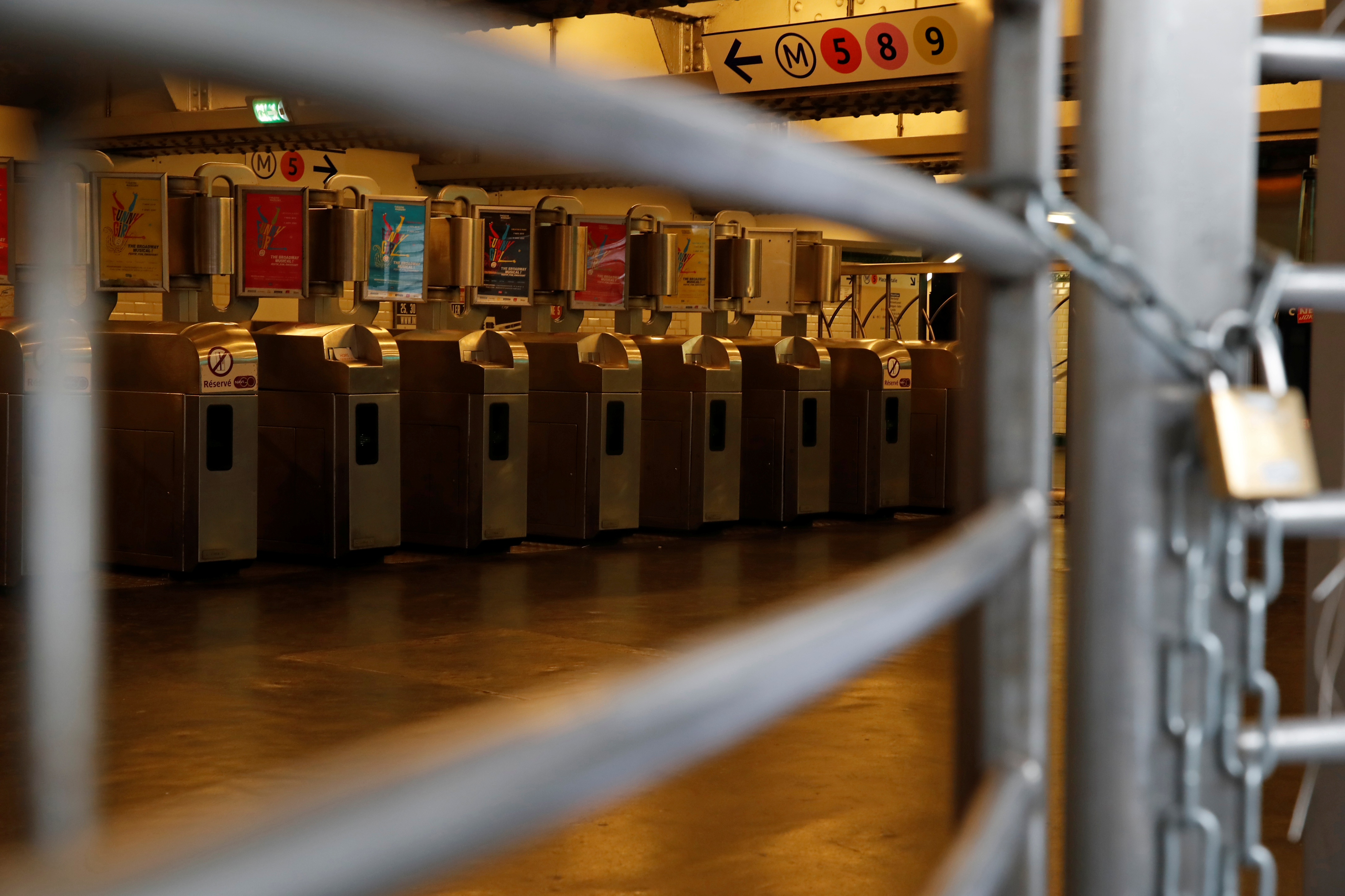 Manifestations à Paris Les Stations De Métro Fermées Ce Samedi