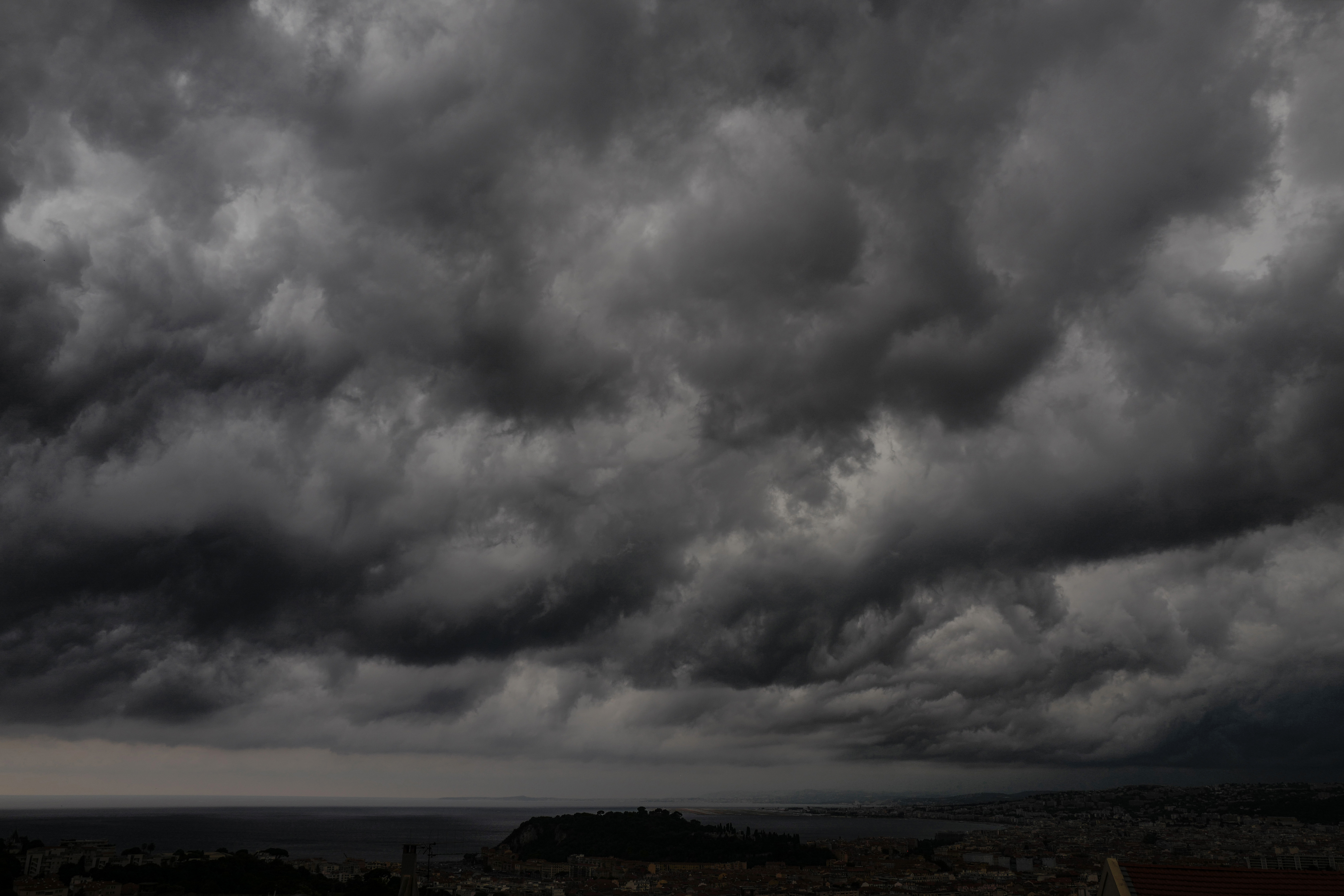 Meteo Orages Vents Violents Et Tempetes De Neige Ce Lundi 9 Decembre