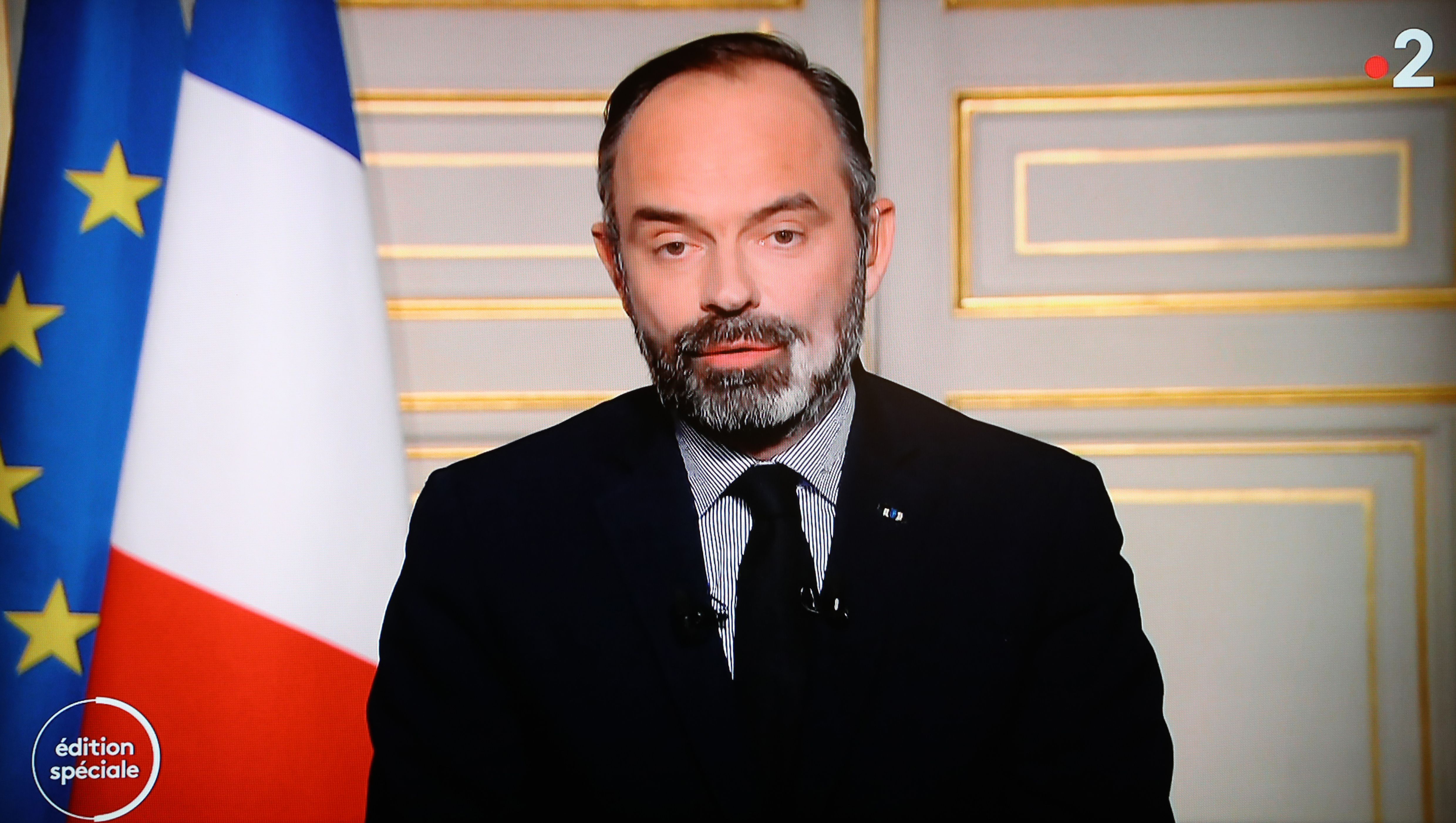 Edouard Philippe écarte l'interdiction des licenciements pendant la crise du coronavirus