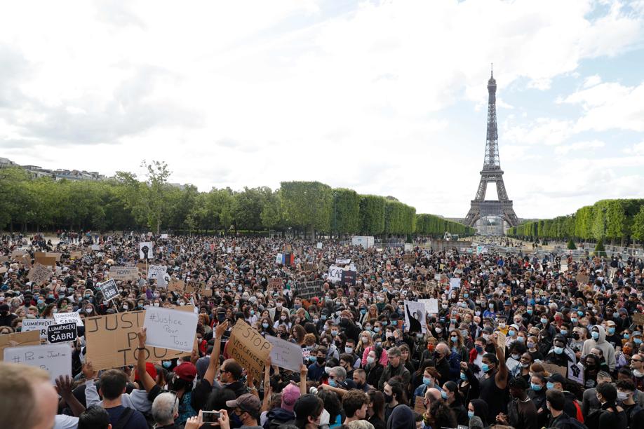 En Direct Violences Policieres Des Rassemblements En France Malgre Les Interdictions