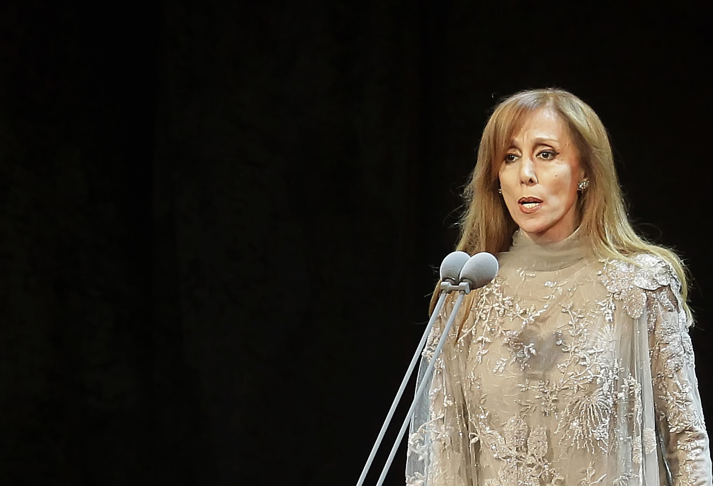 Fairouz, licône libanaise de la chanson, va rencontrer Emmanuel Macron