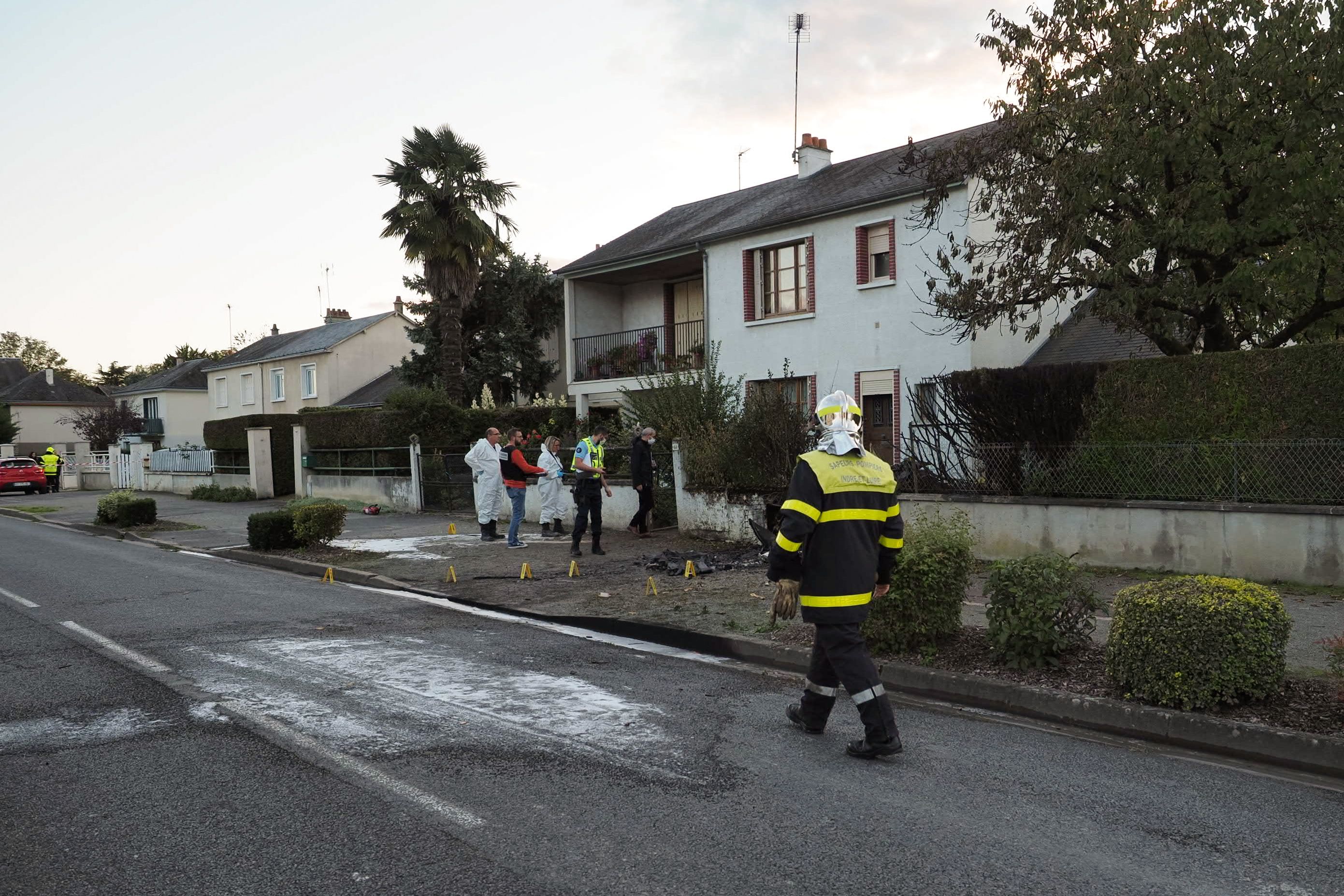 Collision Entre Un Ulm Et Un Avion De Tourisme En Indre Et Loire Le Cinquieme Corps Retrouve