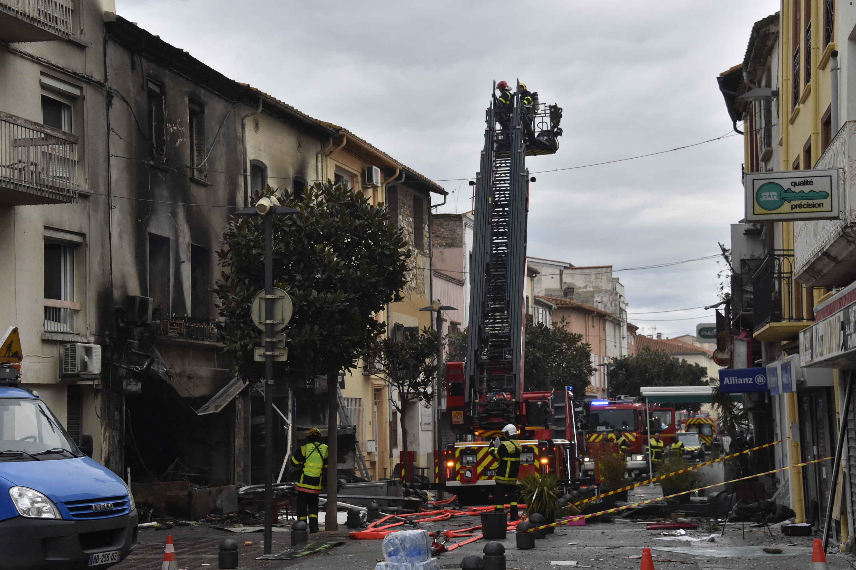 Incendie meurtrier près de Perpignan : l'enquête freinée par la sécurisation des lieux