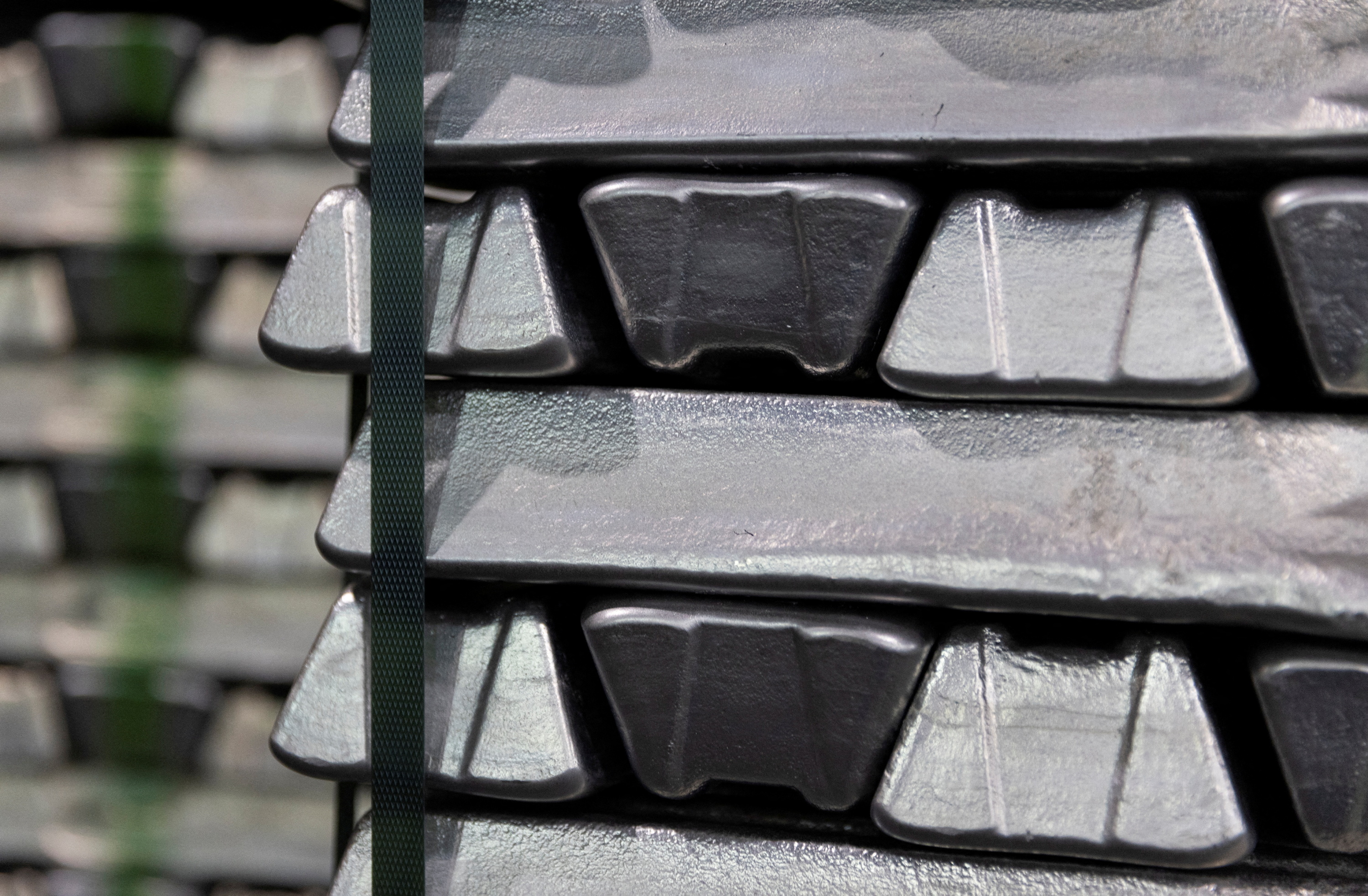 Matières premières: l'aluminium à son record historique, semaine  mouvementée pour les précieux