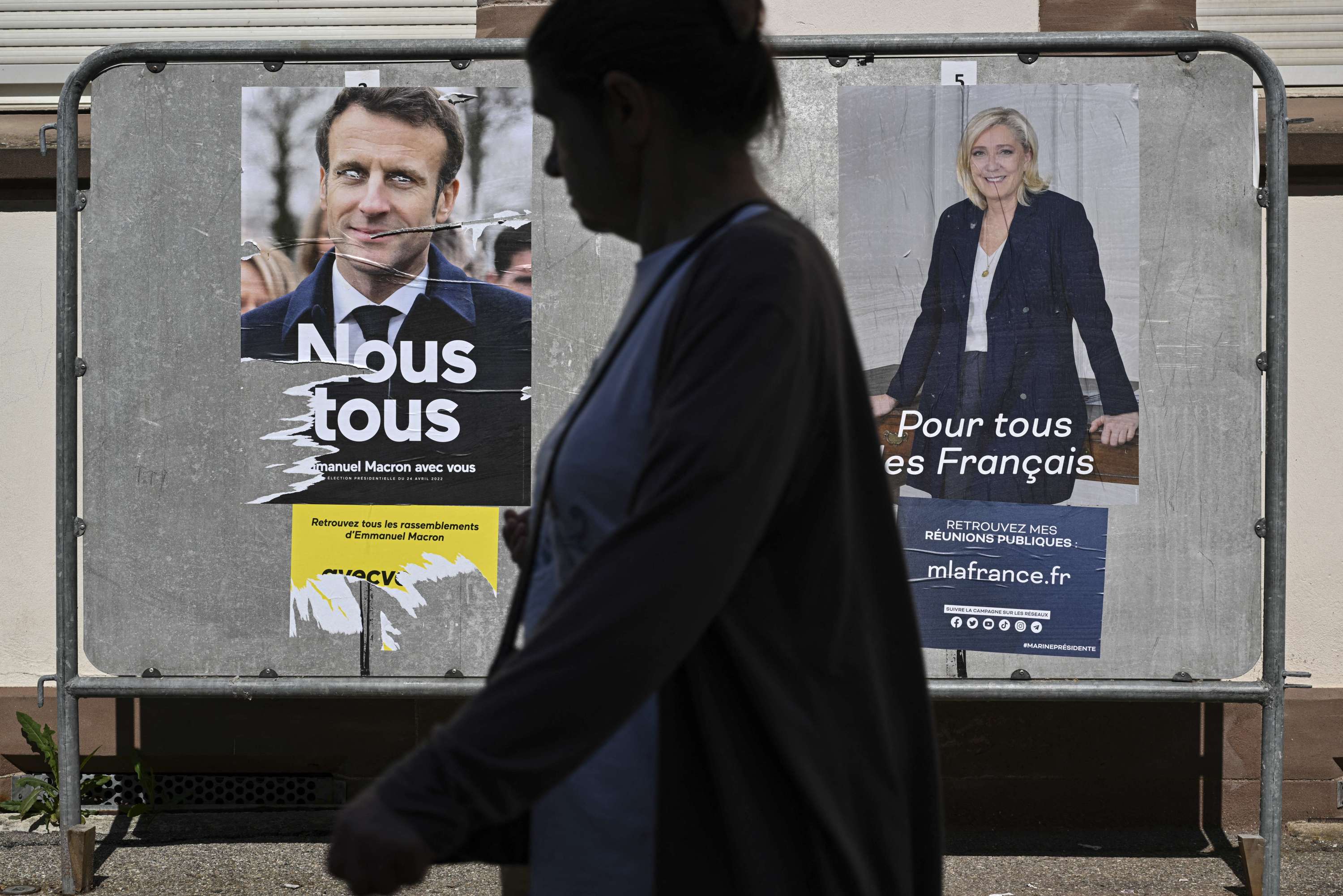 Macron n'est pas assez présent pour nous, mais Marine Le Pen, c'est niet : plongée à Villetaneuse où Mélenchon a raflé la mise