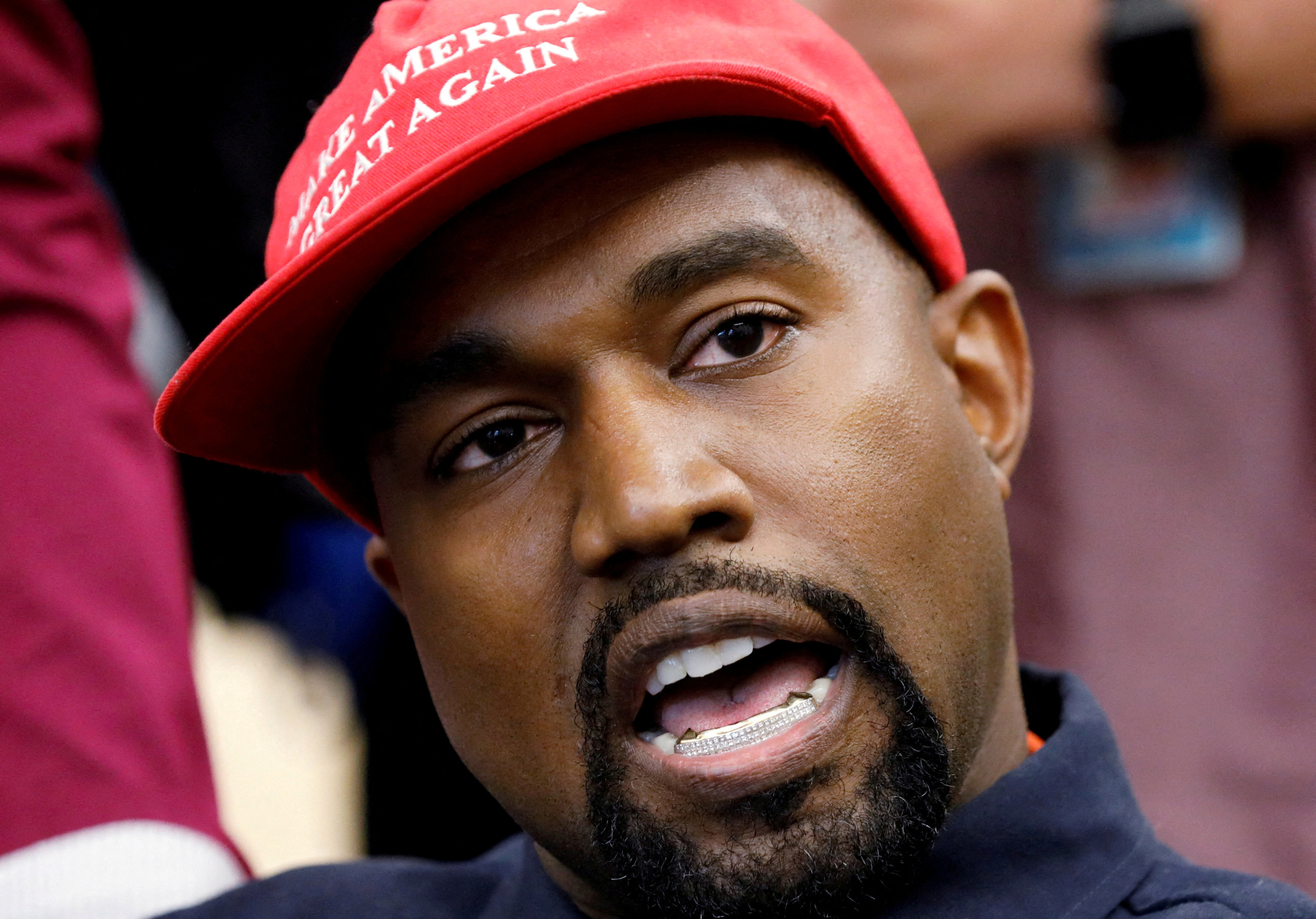 Kanye West : le rappeur supprime toutes ses publications sur