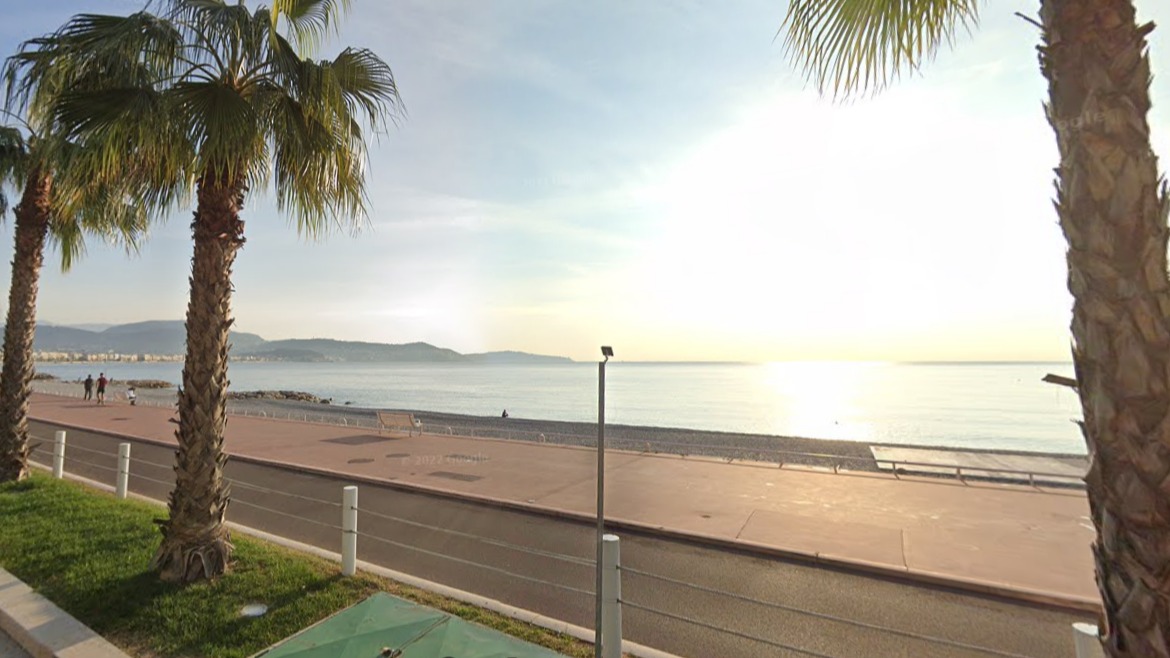 La Ville de Nice interdit temporairement la baignade sur le plan d'eau de la plage de Carras