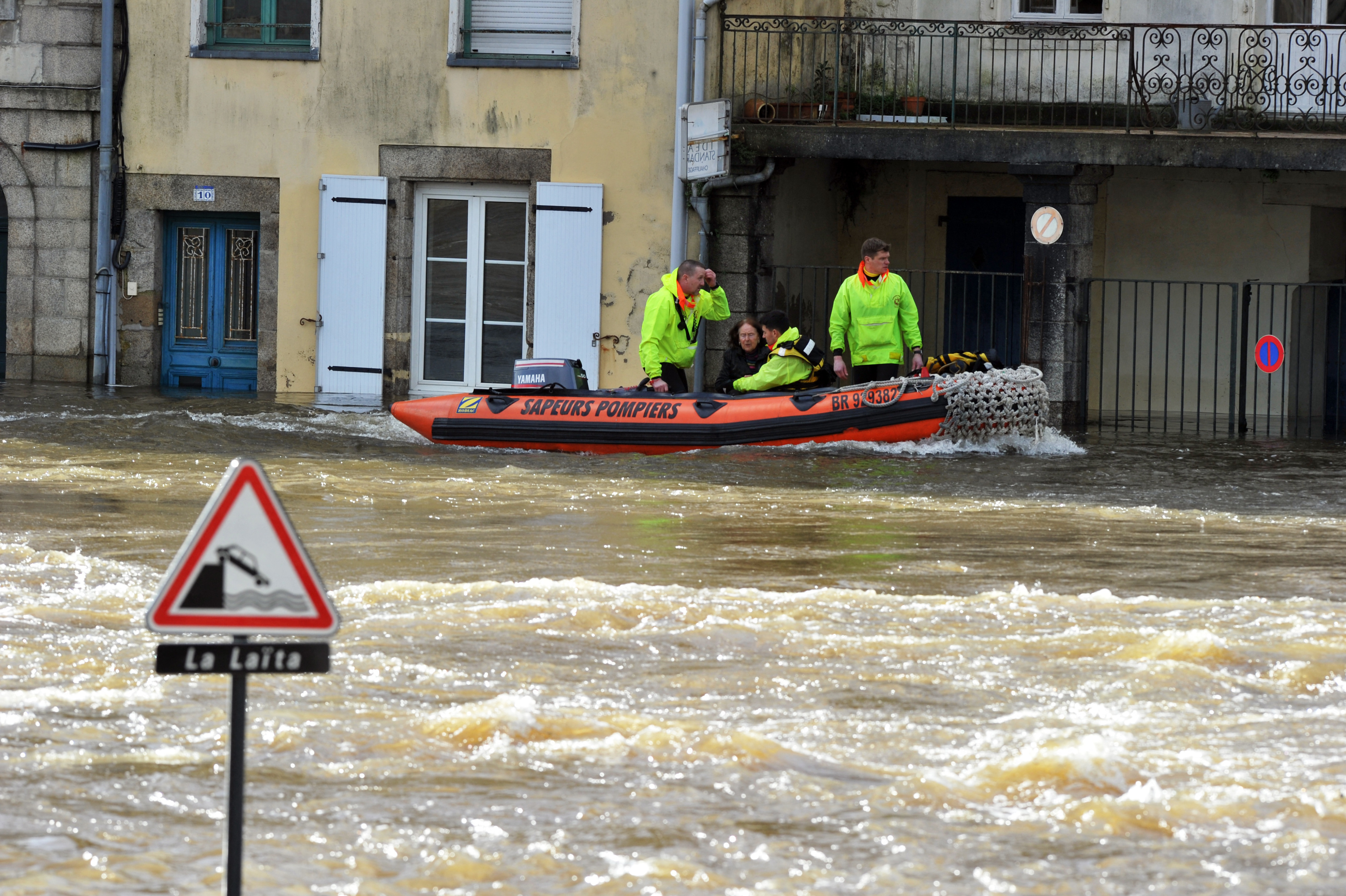 Finistère : la Laïta en crue,   Quimperlé en partie inondé