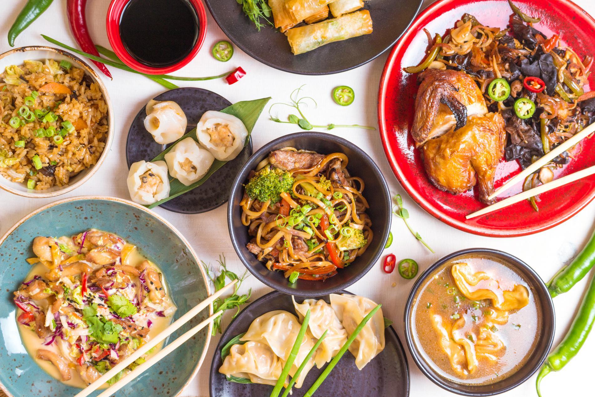 Top 10 des plats chinois : Un guide de la cuisine chinoise