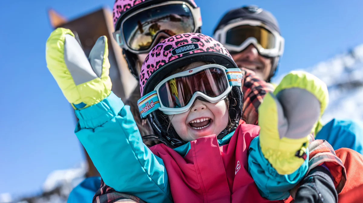 Partir au ski avec bébé : tout pour bien s'organiser