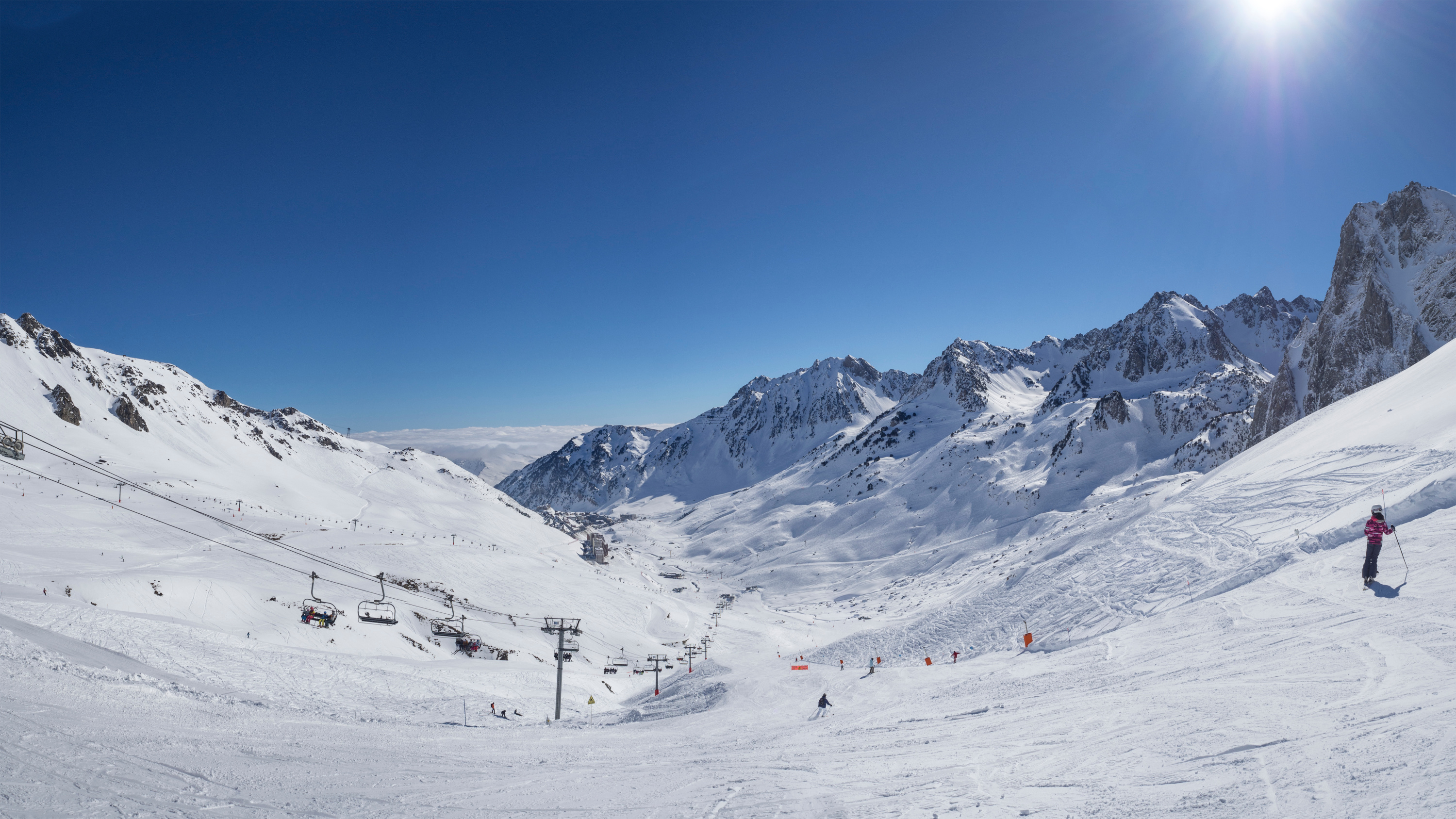 Forfaits de ski, pistes, nouveautés... De Barèges à La Mongie, notre guide du Grand Tourmalet 2023