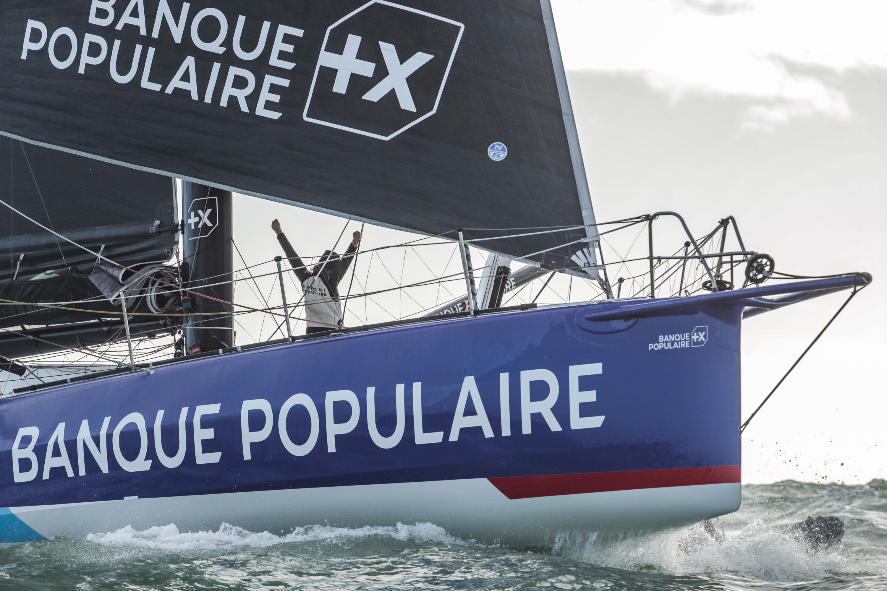 Vendée Globe : le voilier de Banque Populaire racheté par le skipper britannique Alex Thomson